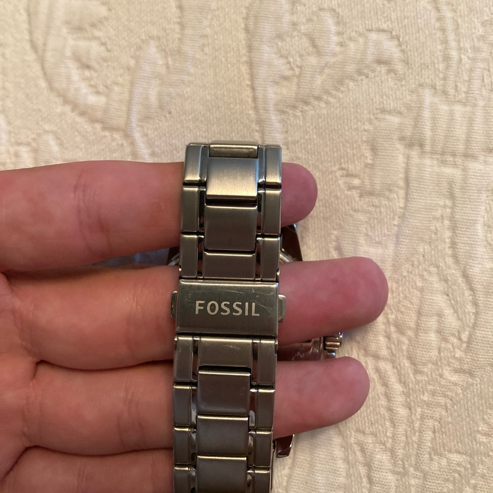 Fossil Watch - Picture 2 of 6